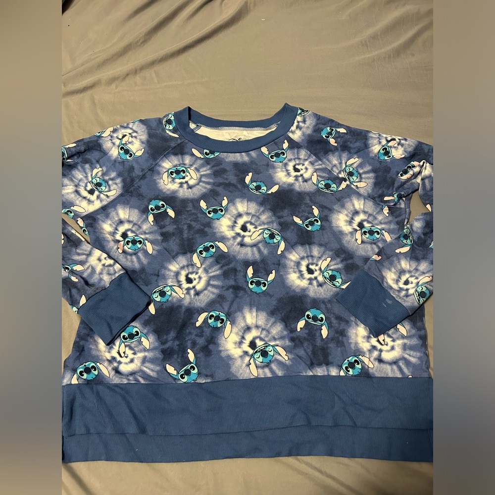 Stitch Sweatshirt Size XL